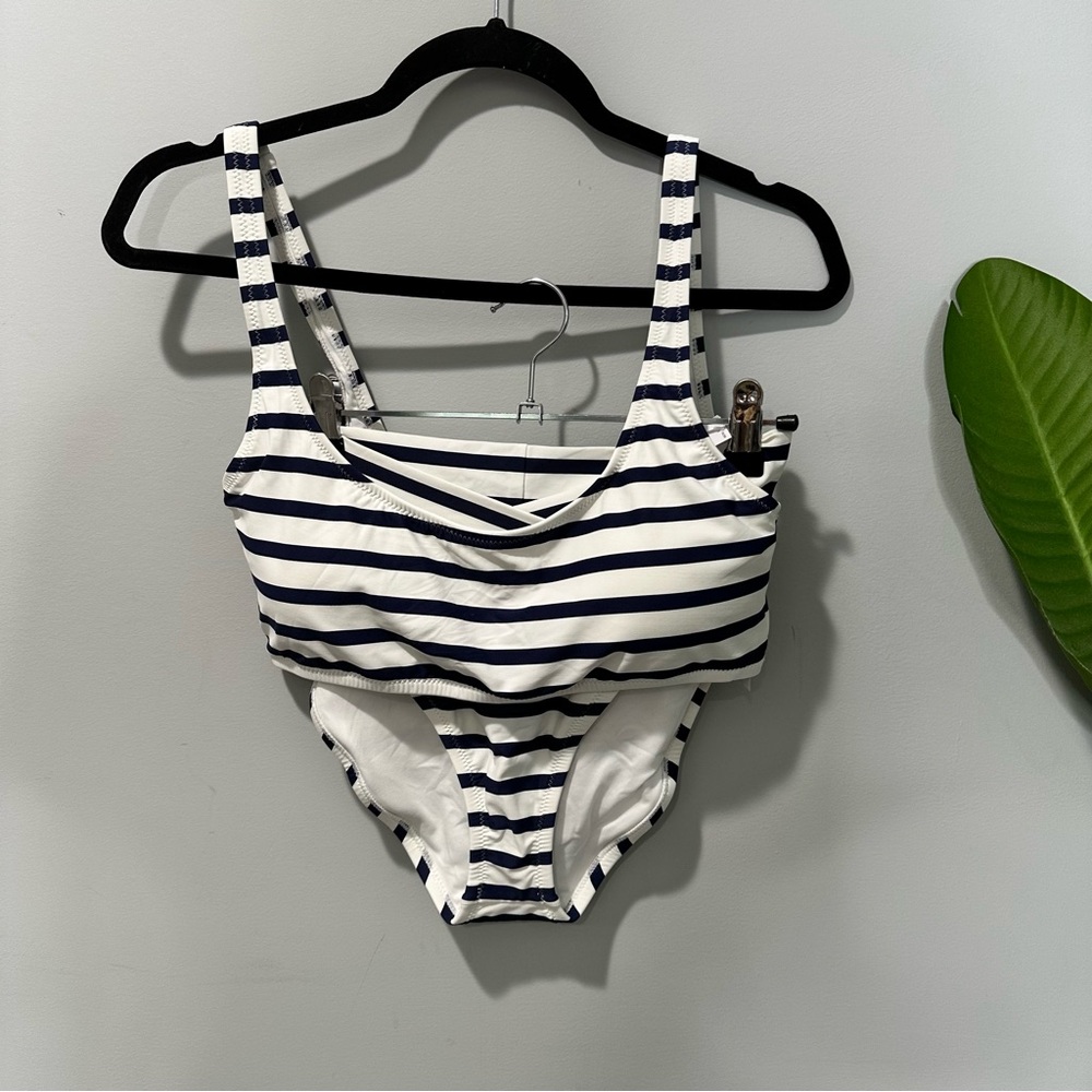 GAP NWT White & Blue Horizontal Stripe Nautical Two Piece Bikini Swimsuit Size M